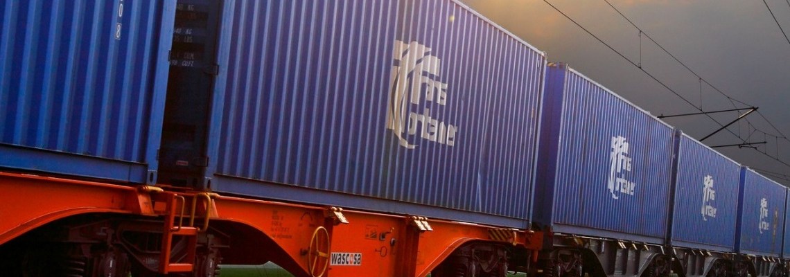 44 - China train - DB Schenker