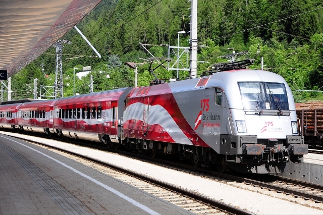 ÖBB Railjet in 175th Year, Austria