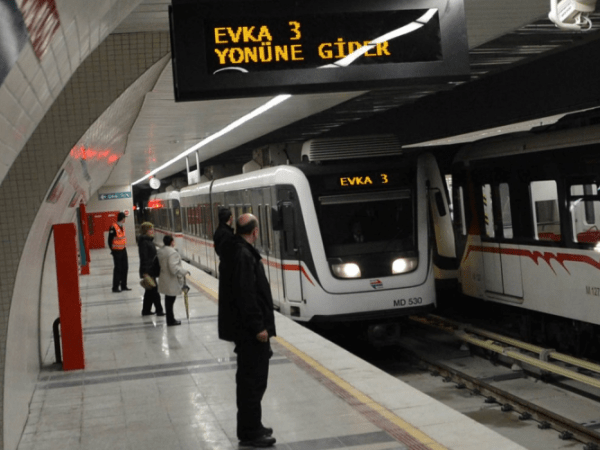 Rail transport in Izmir