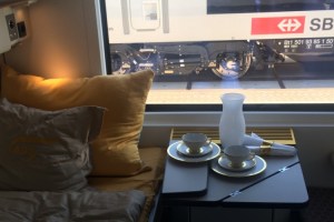 776 - Bakü Treni - Onur