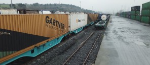 821 - Turkrail train with Sggmrs wagons