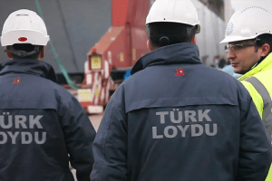 832 - Turk Loydu