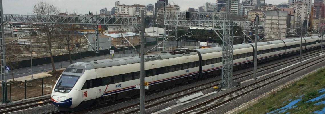 957 - Hizli tren Bostanci - Onur