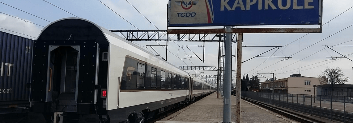 Baku train at Kapikule