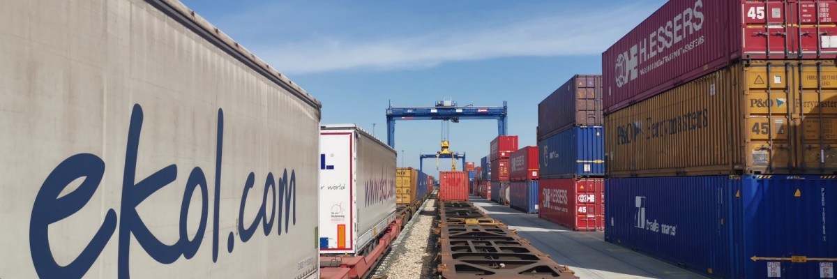 1013 - Halkali Curtici train - Tradetrans